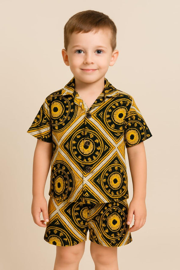 Yellow allover printed -Shortsuit
