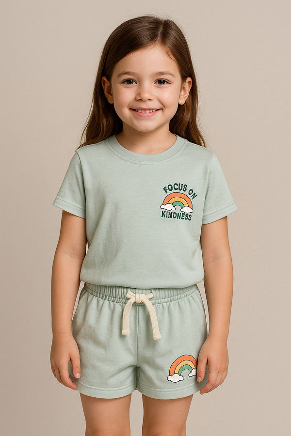 Light green focus Summer-Shortsuit